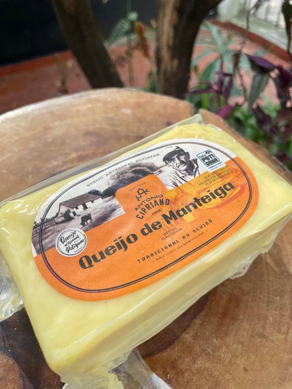 QUEIJO DE MANTEIGA